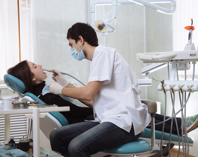 Teeth Whitening Medina OH - Dr. Lisa Elias - dental-visit